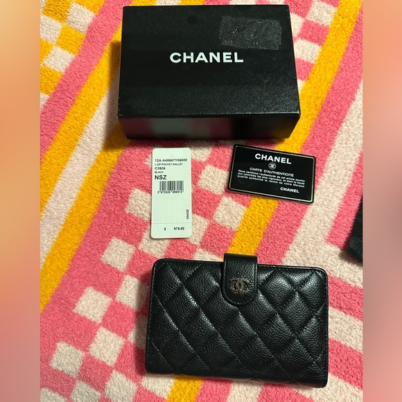Authentic Chanel L-Zip Pocket Wallet - Picture 3 of 12